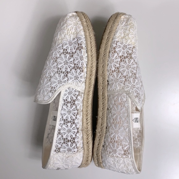 NWT TOMS LACE LOAFER - Picture 3 of 8